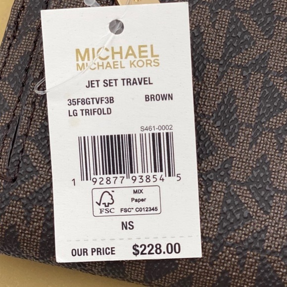 Michael Kors Jet Set Travel Trifold Wallet - Picture 7 of 9